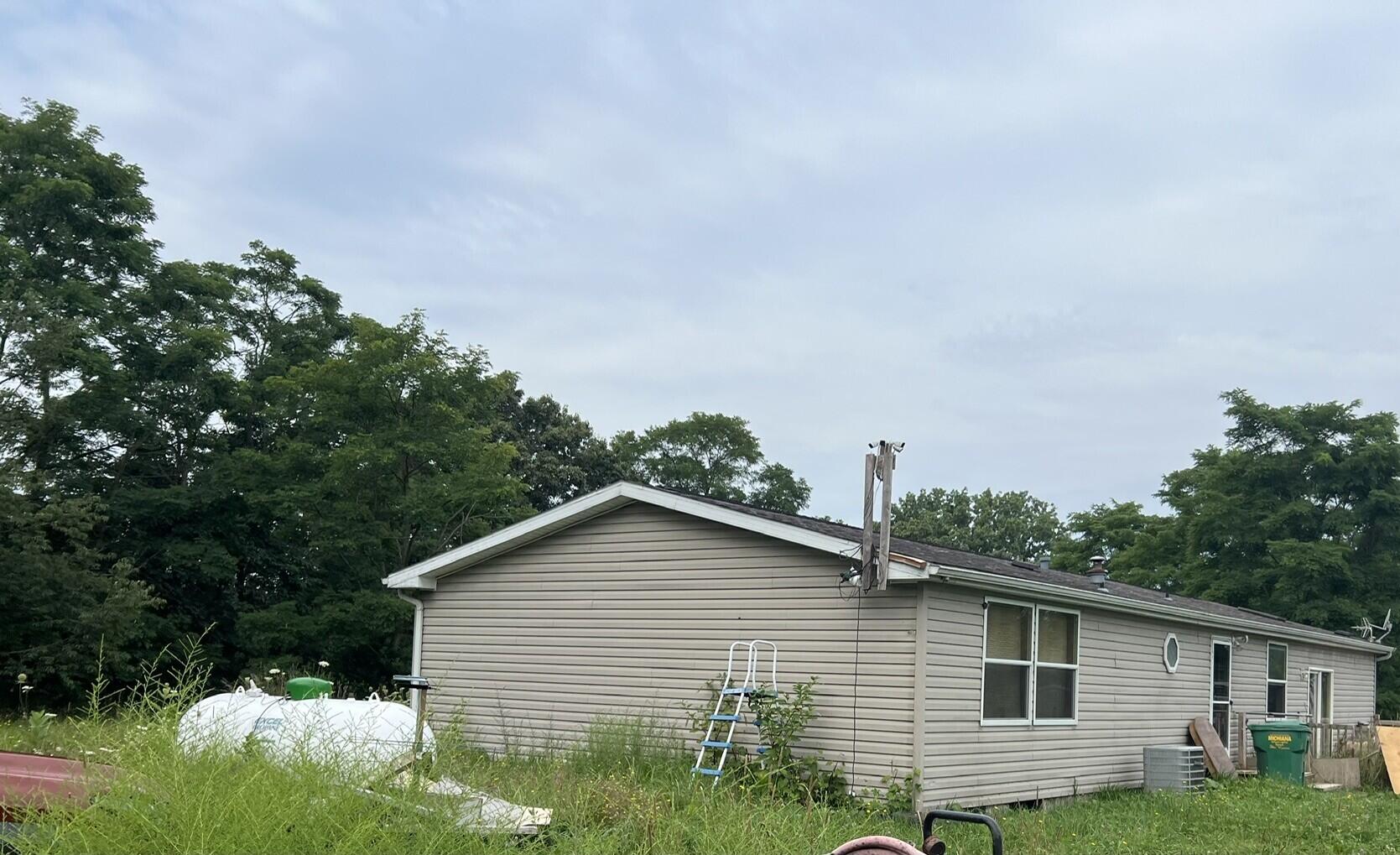 25114 Hospital Street — photo