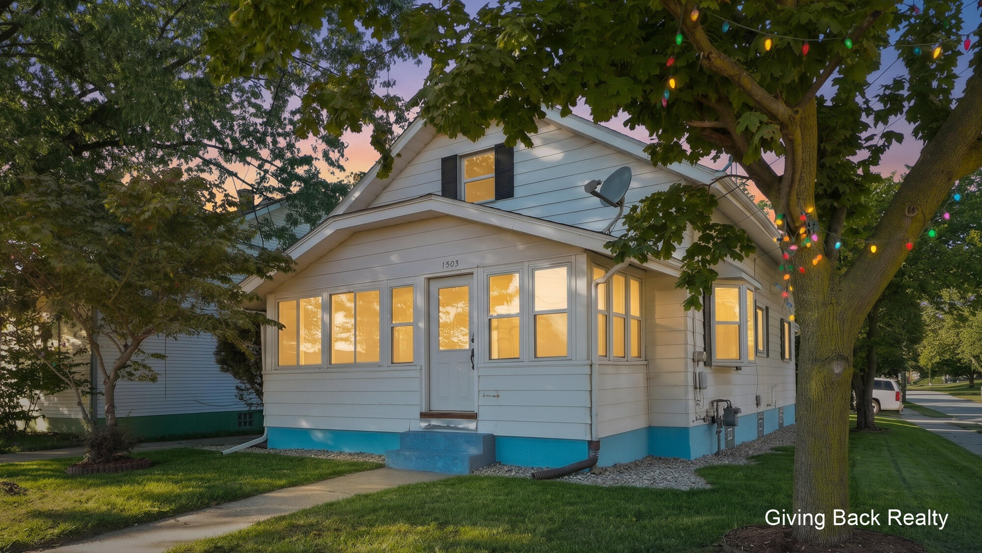 1503 Burton Street SW — photo