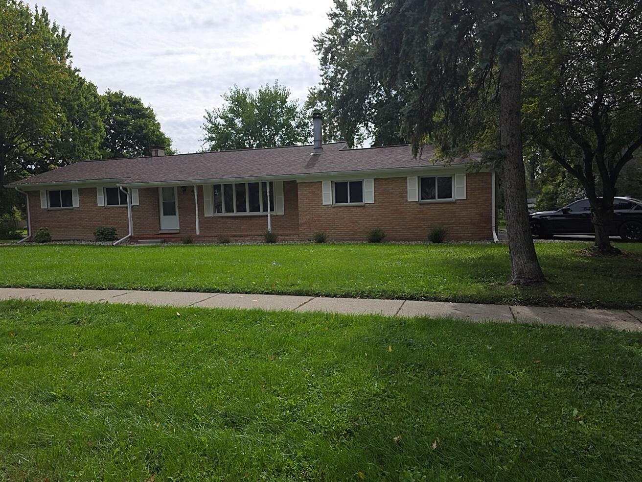 4190 Central Boulevard — photo