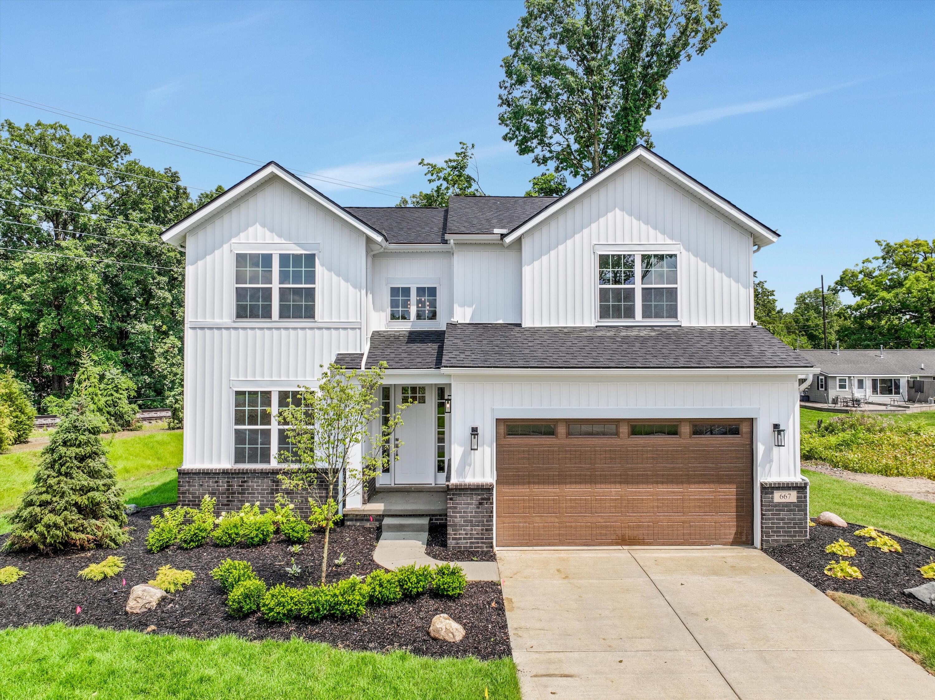 759 Cumberland Court — photo