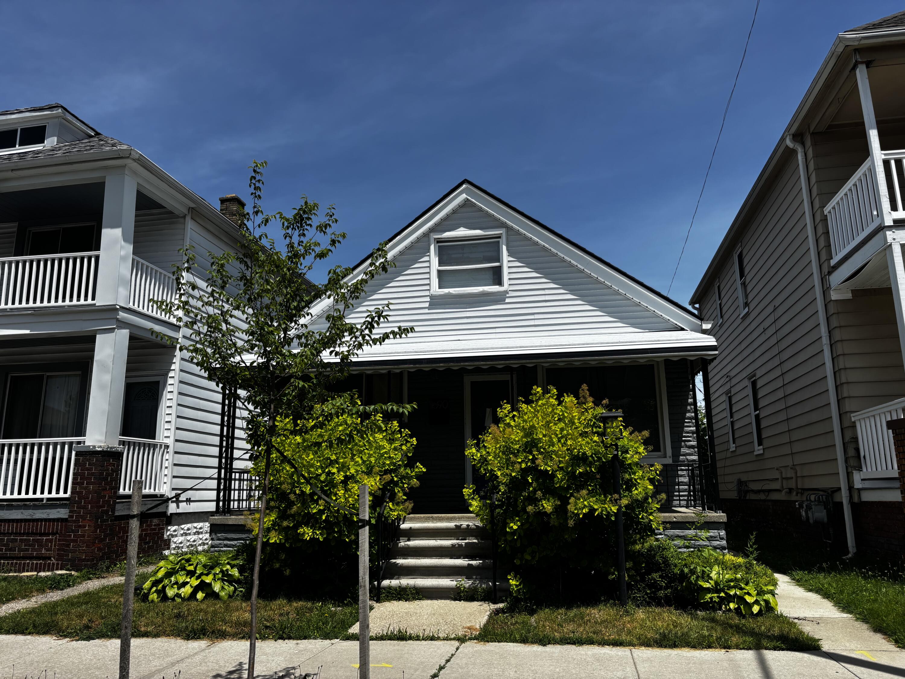 11690 Gallagher Street — photo