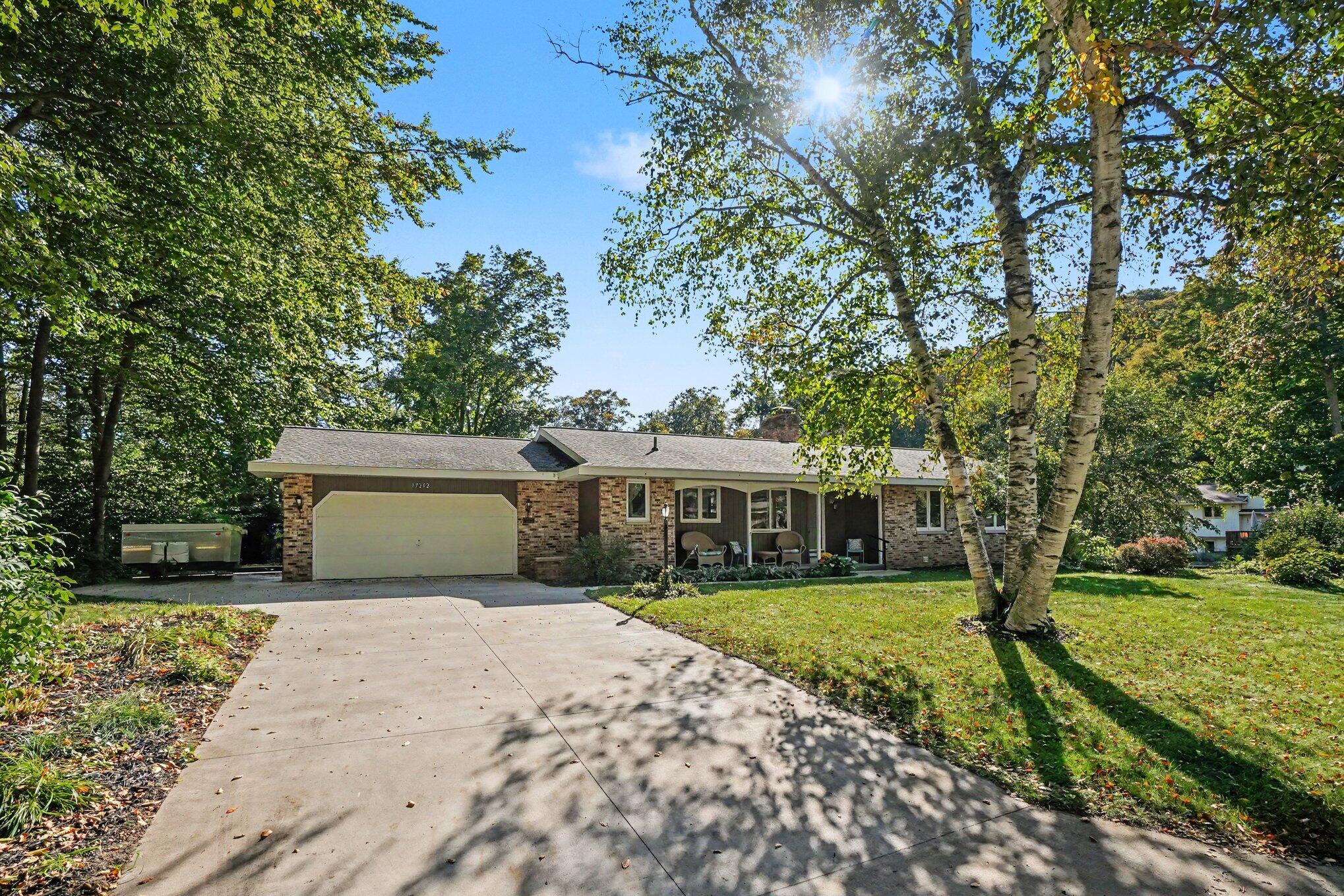 17292 Burkshire Drive — photo