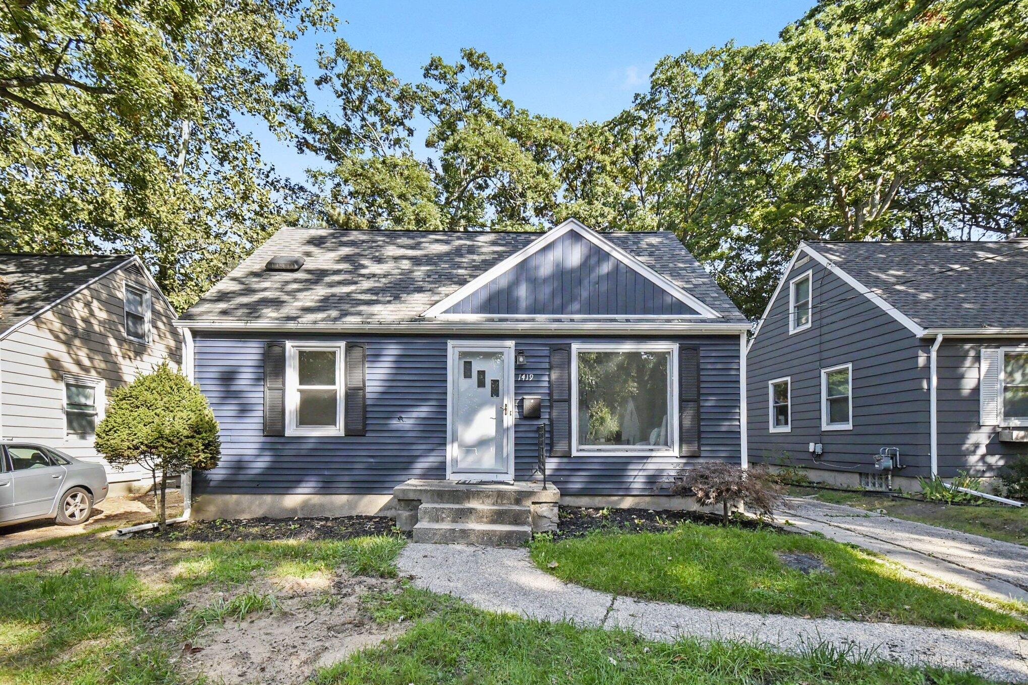 1419 Linwood Street SE — photo