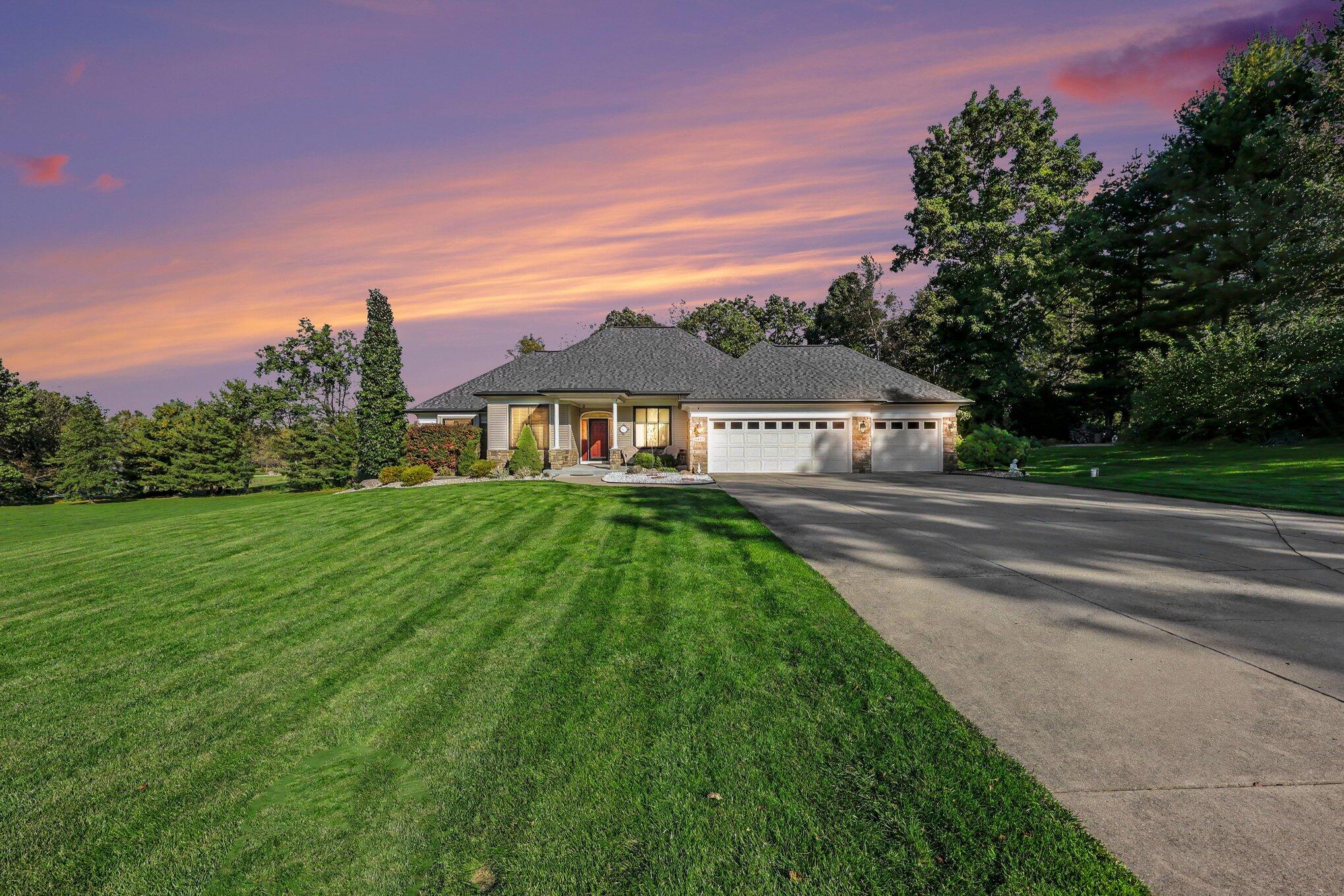 8485 Van Horne Estates Drive — photo