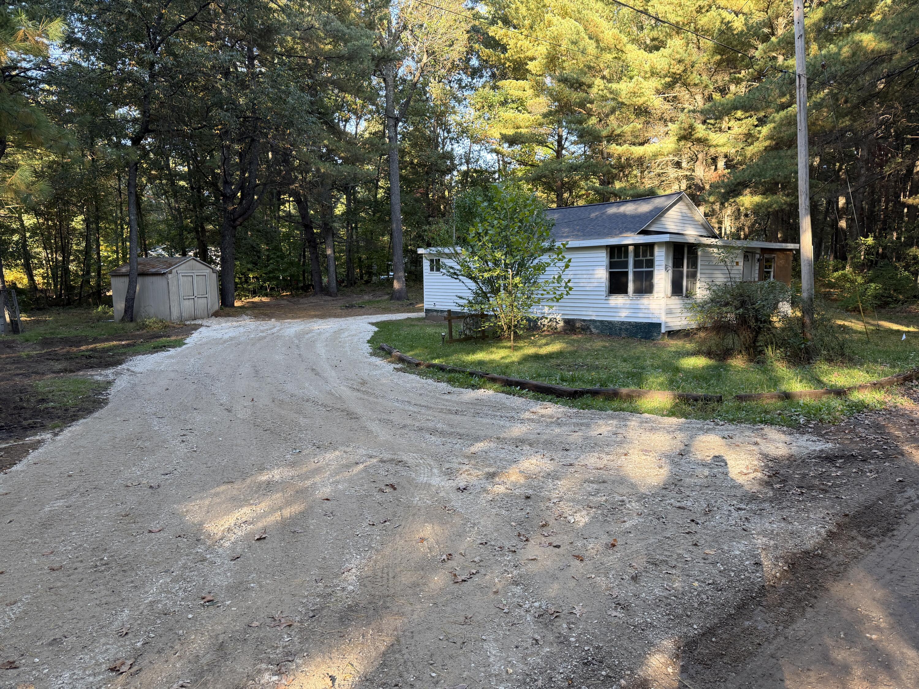 300 E Madison Road — photo