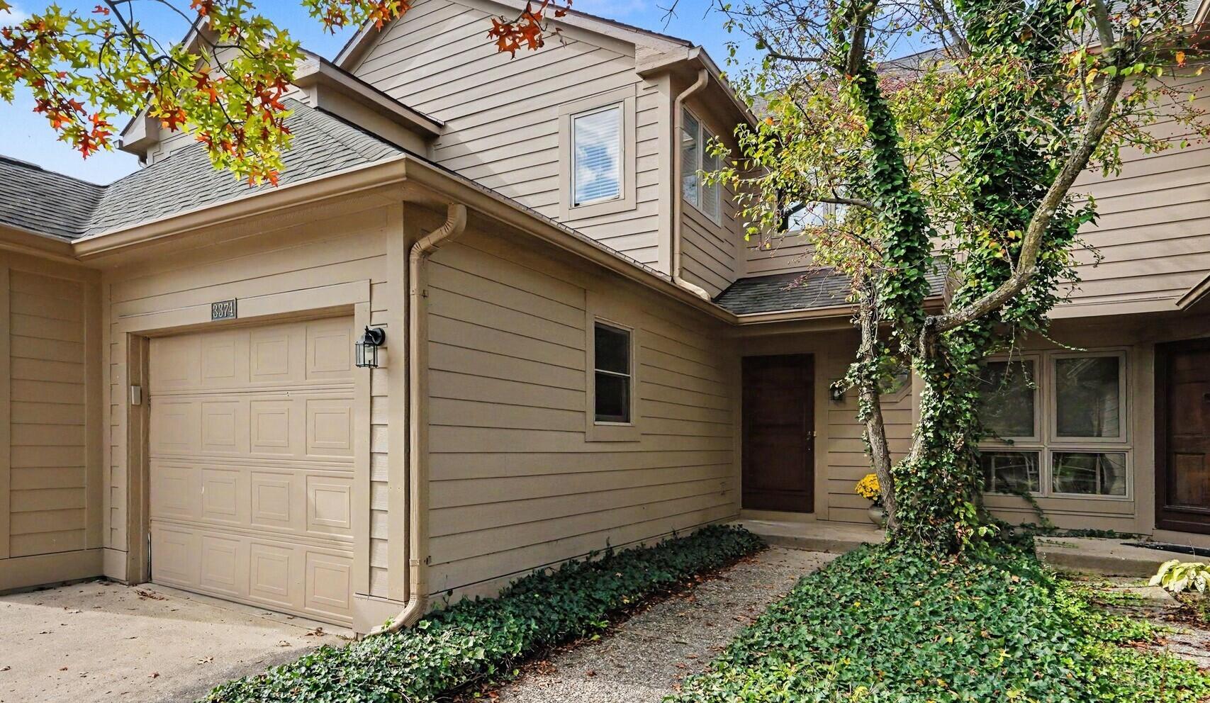 3374 Bent Trail Drive Unit 35 — photo