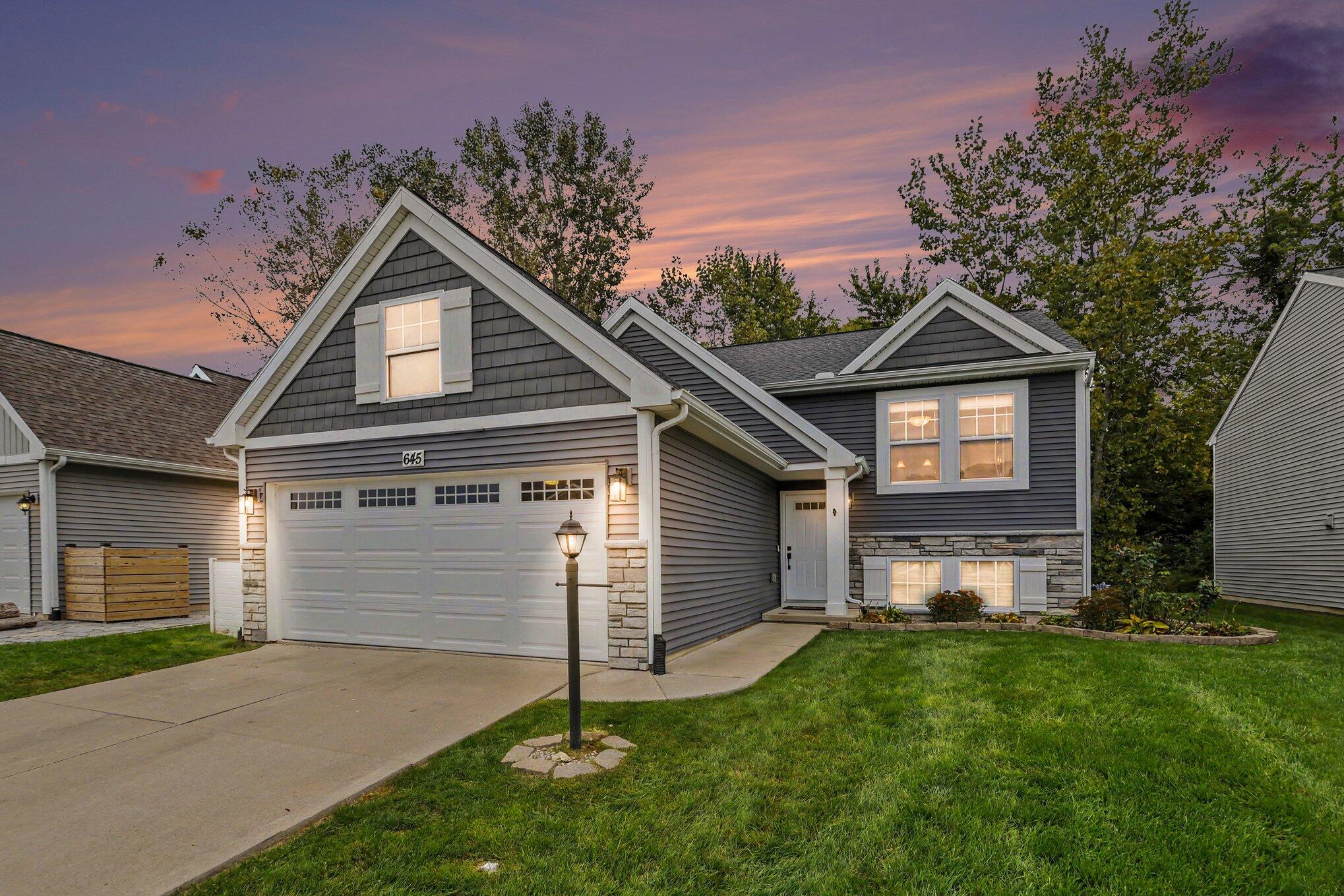 645 S Cygnet Lake Drive — photo