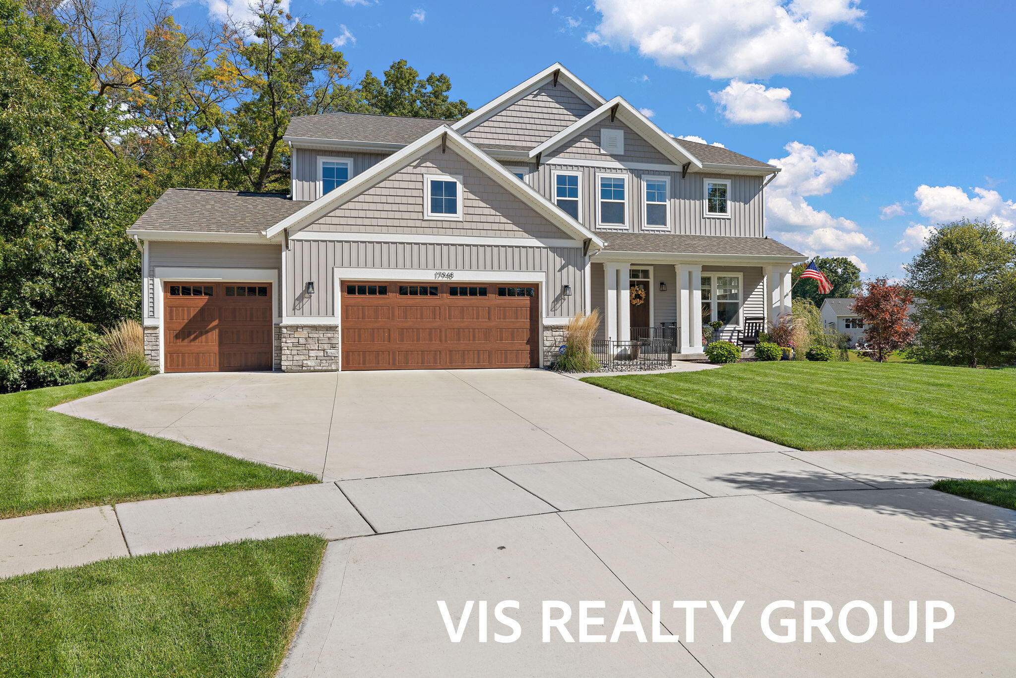 17948 Spring Tree Court, Spring Lake, MI 49456 — photo 2