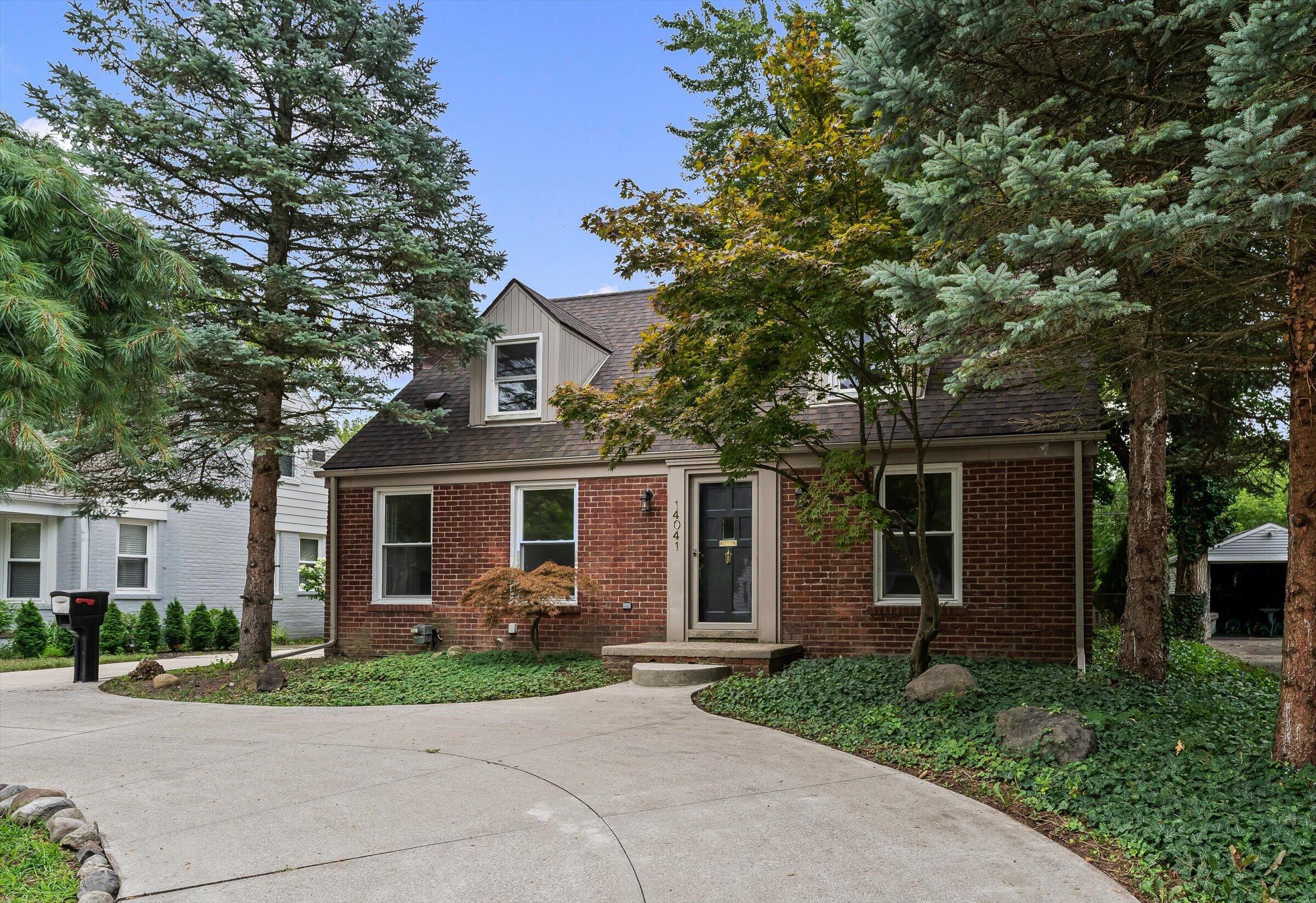 14041 Vernon Street — photo