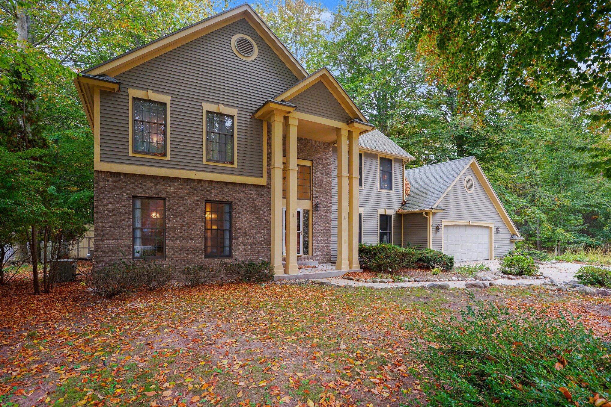 945 W Wellington Court — photo