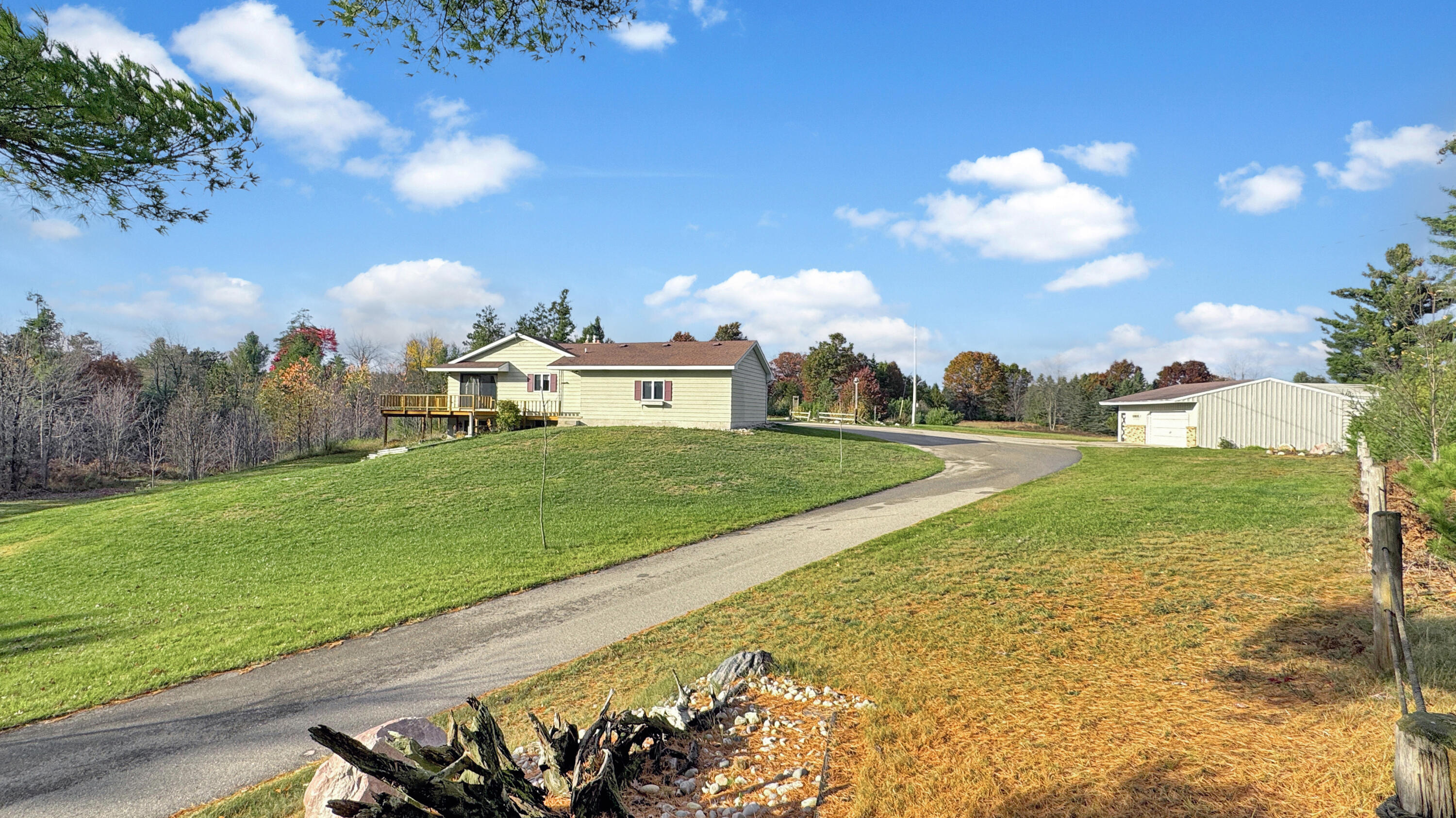 3385 E Stoney Corner Road — photo