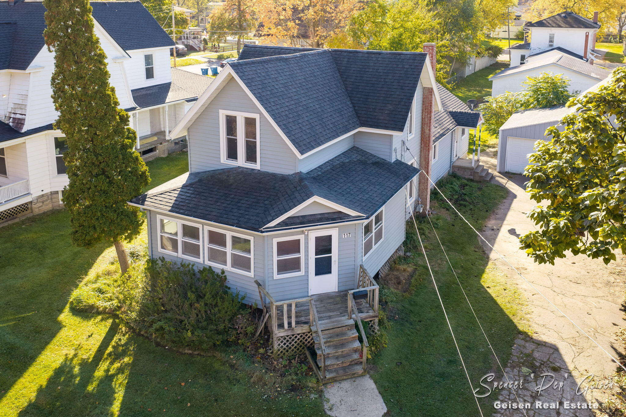 117 E Washington Street — photo