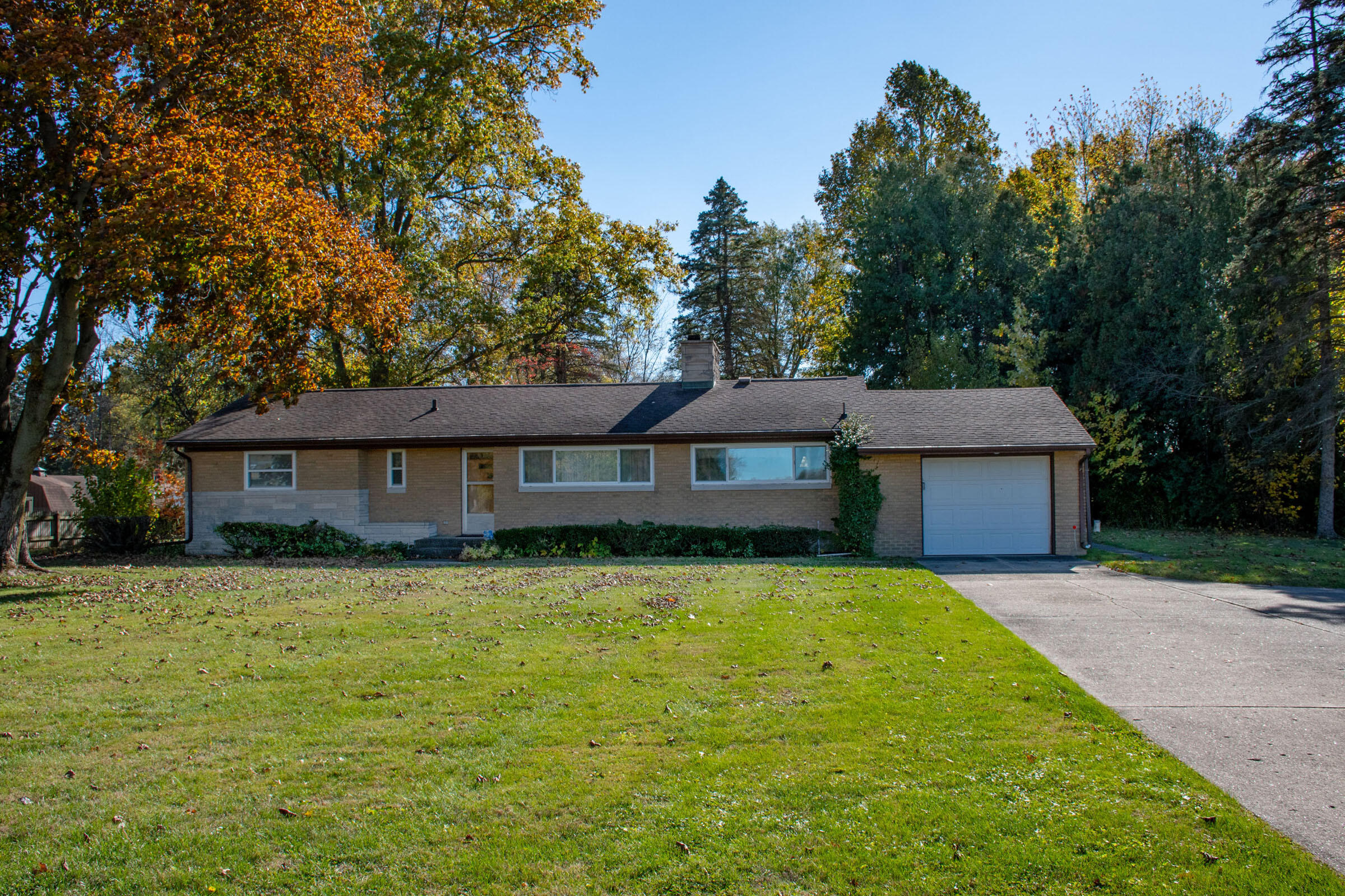 3350 W Bertrand Road — photo