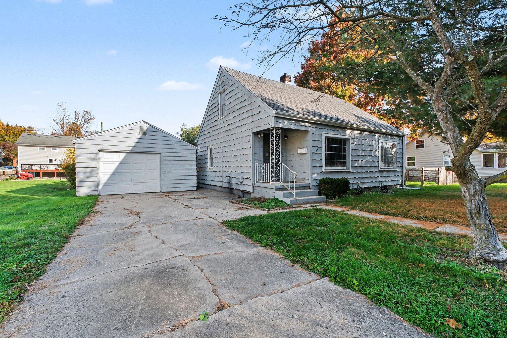821 Nieb Street — photo