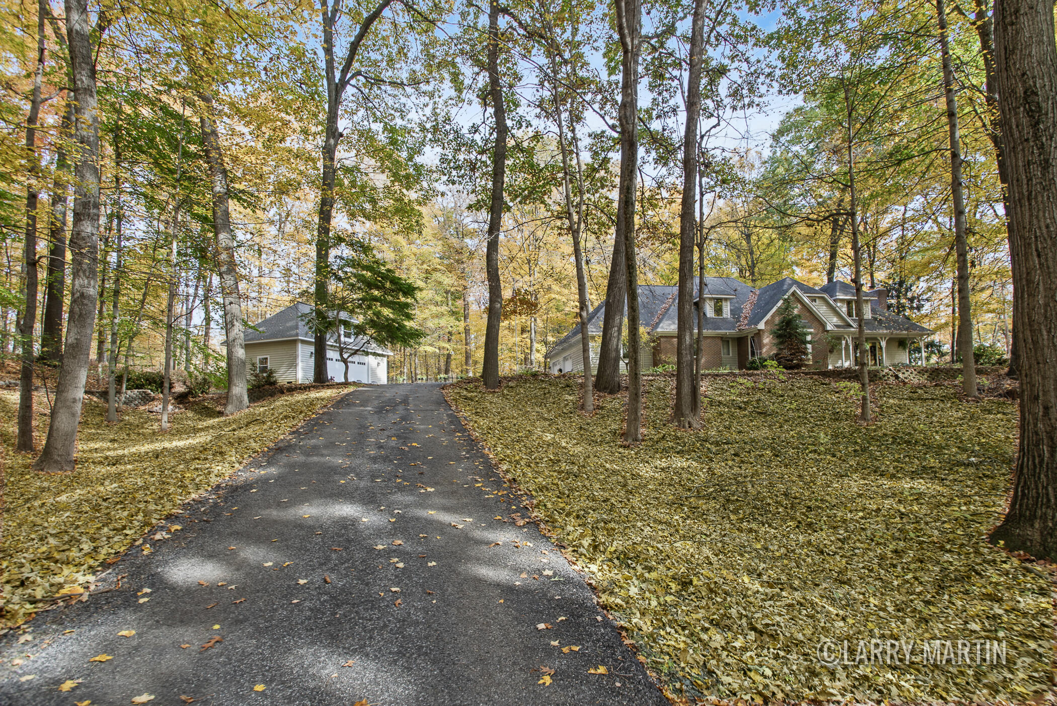 10112 E Rivershore Drive SE — photo