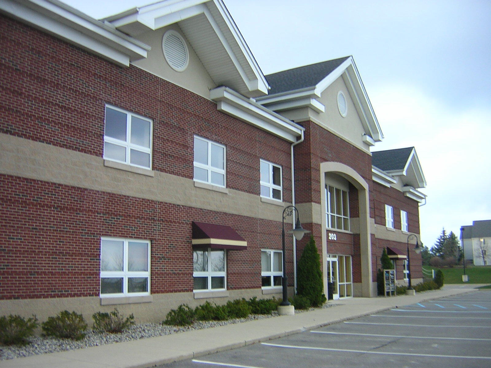 203 S Zeeb Road Ste 206 — photo
