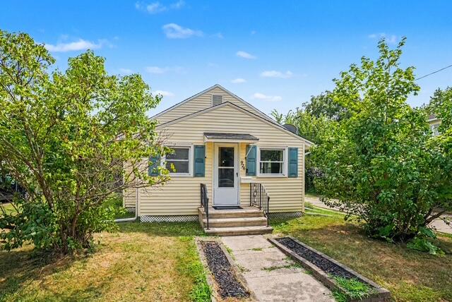 926 Foley Street — photo