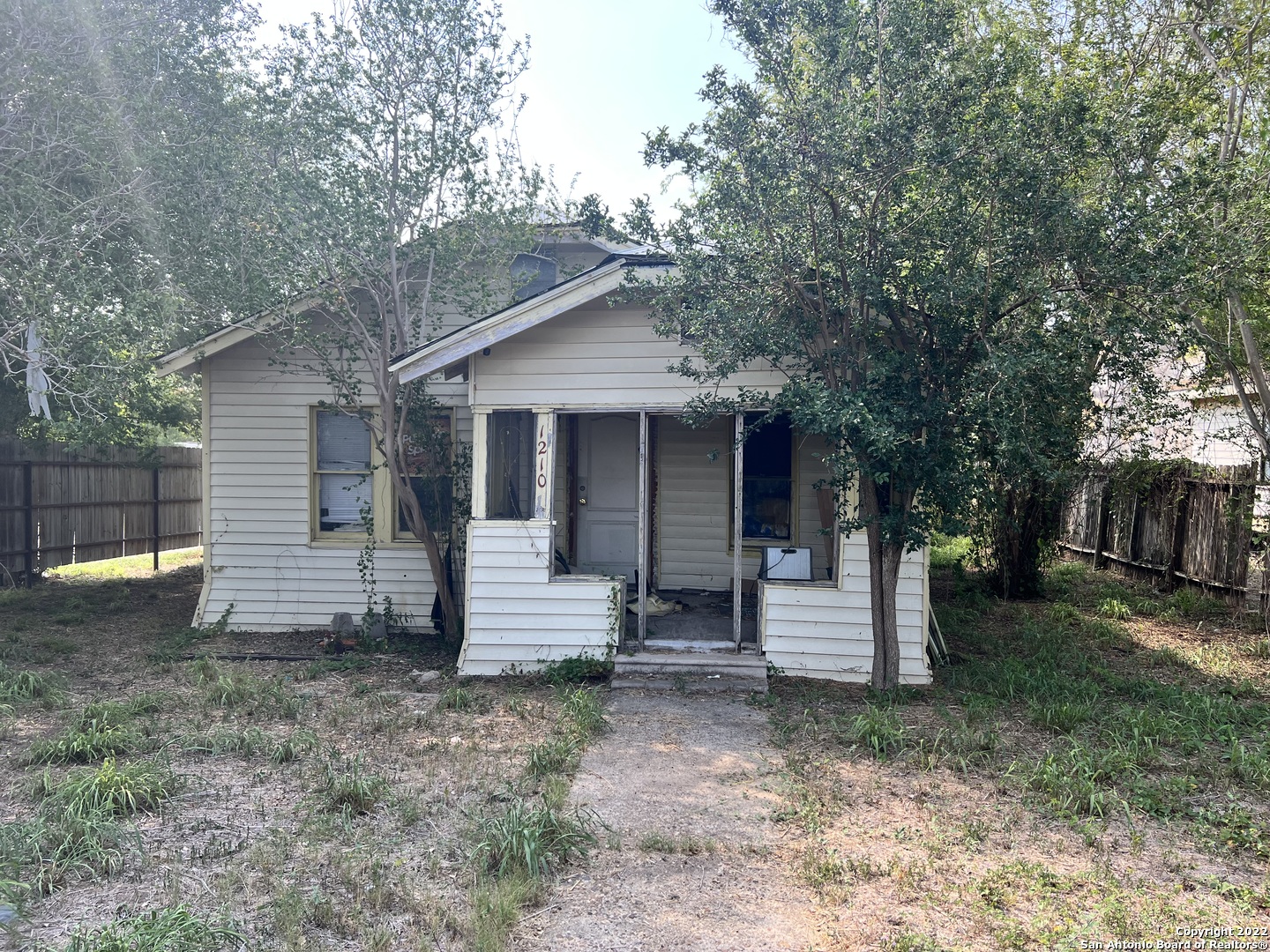 1210 King David Drive — photo