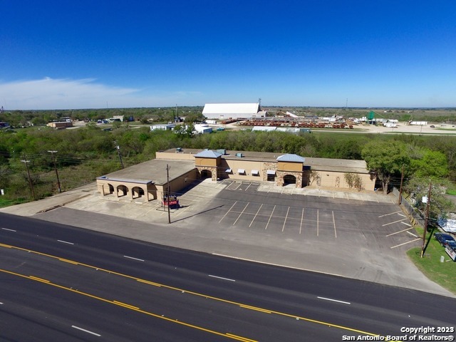 1701 E State Highway 97 a — photo