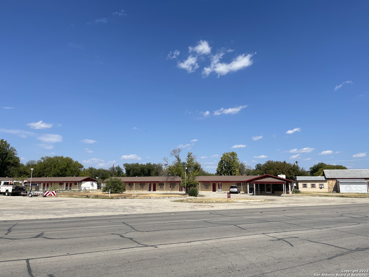 1520 Main Street — photo