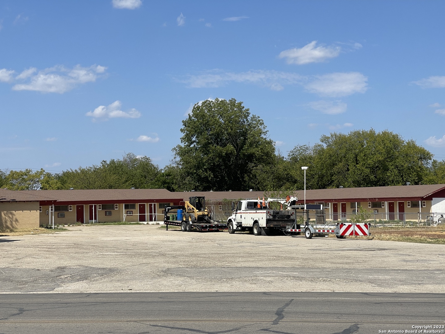 1520 Main Street, Junction, TX 76849 — photo 2