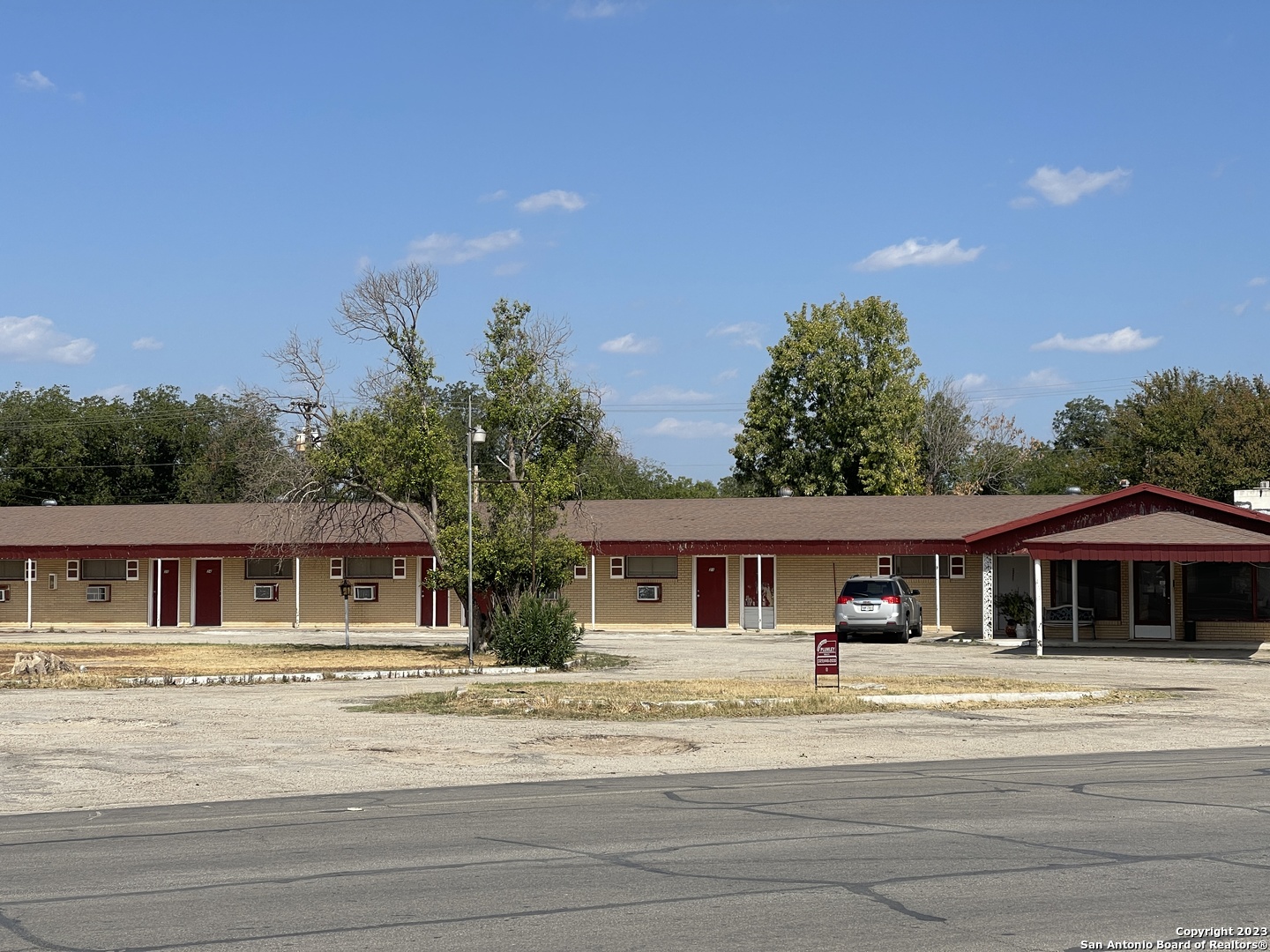 1520 Main Street, Junction, TX 76849 — photo 3