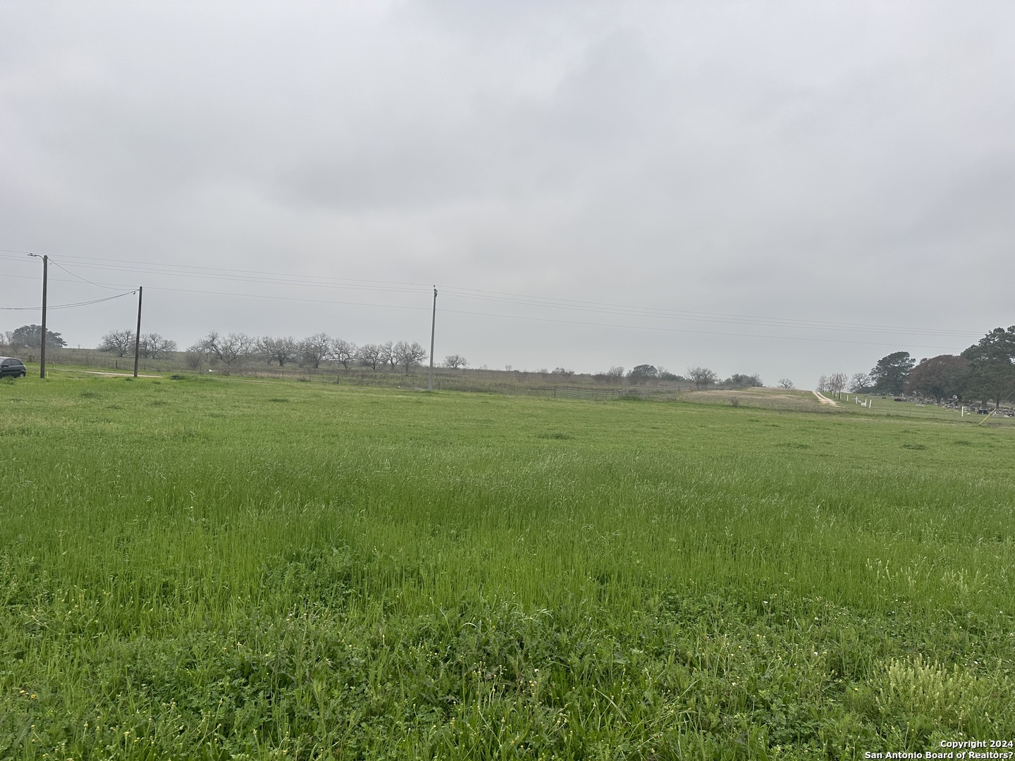 115 US Highway 87 E — photo
