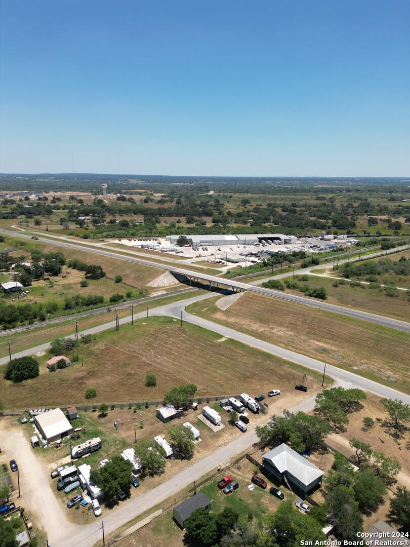 8075 S Loop 1604 E, Elmendorf, TX 78112 — photo 3
