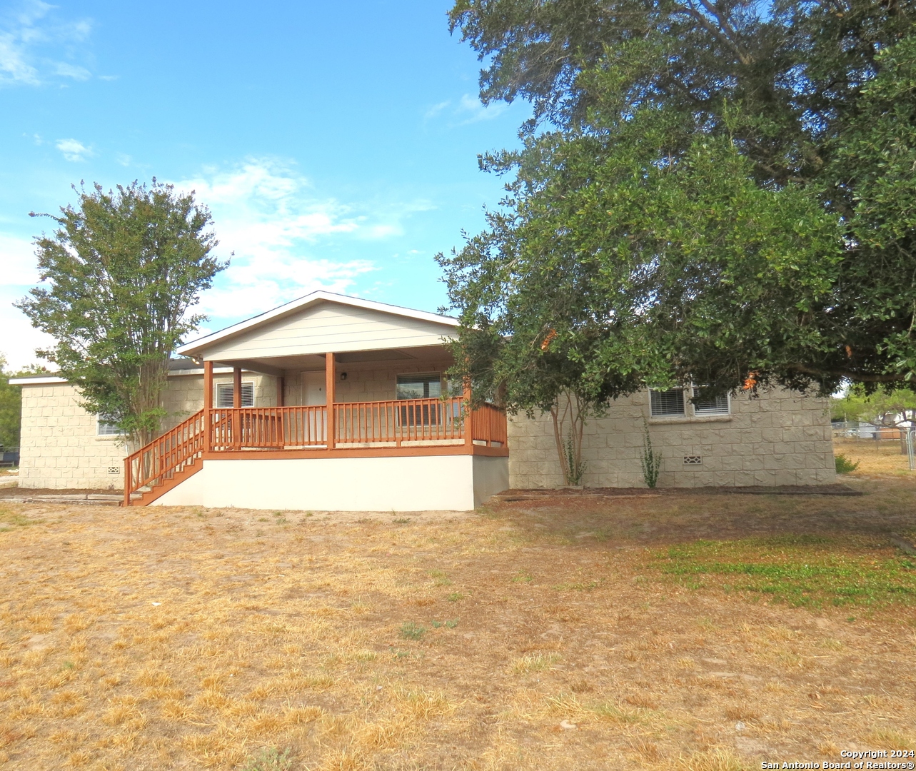 315 Loraine Drive — photo