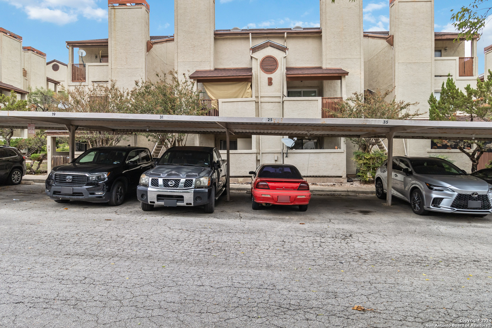 5322 Medical Drive B-203 — photo