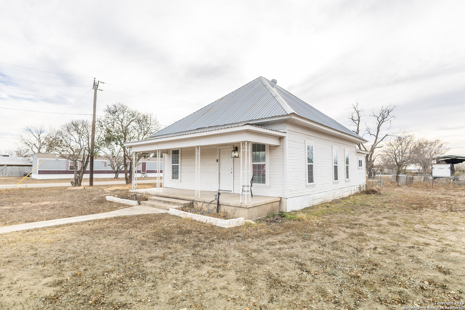 219 S Pickford — photo