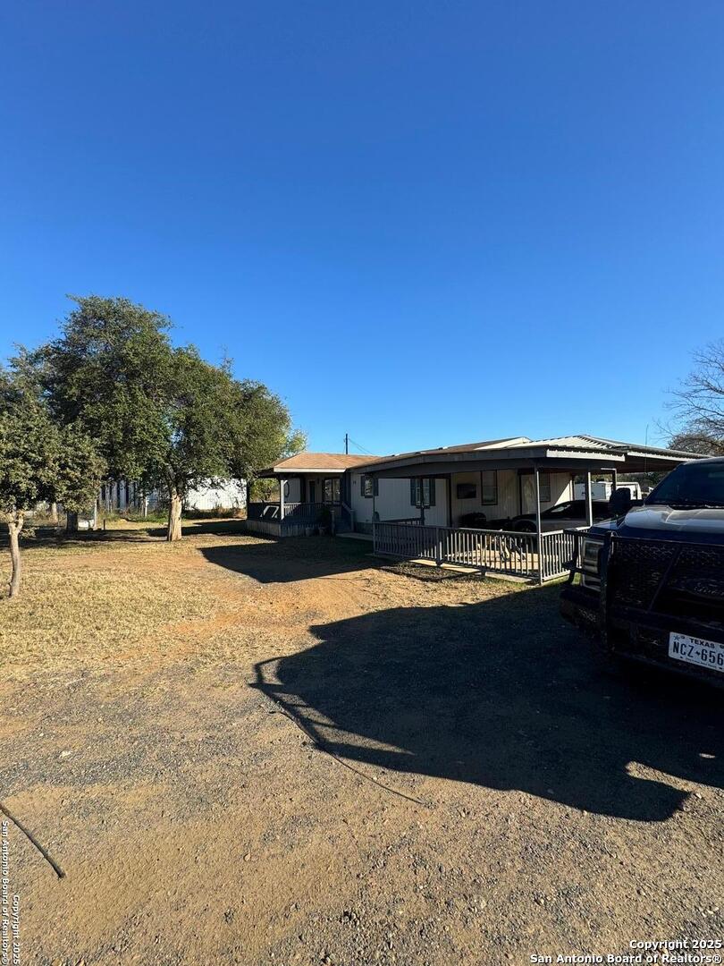 606 N Main, Cotulla, TX 78014 — photo 2