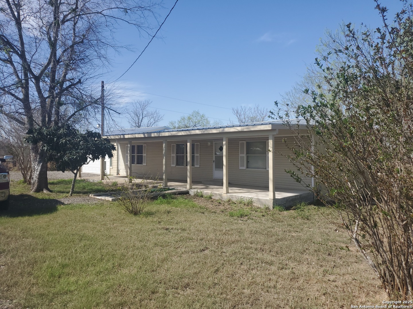 3135 E FM 476 — photo