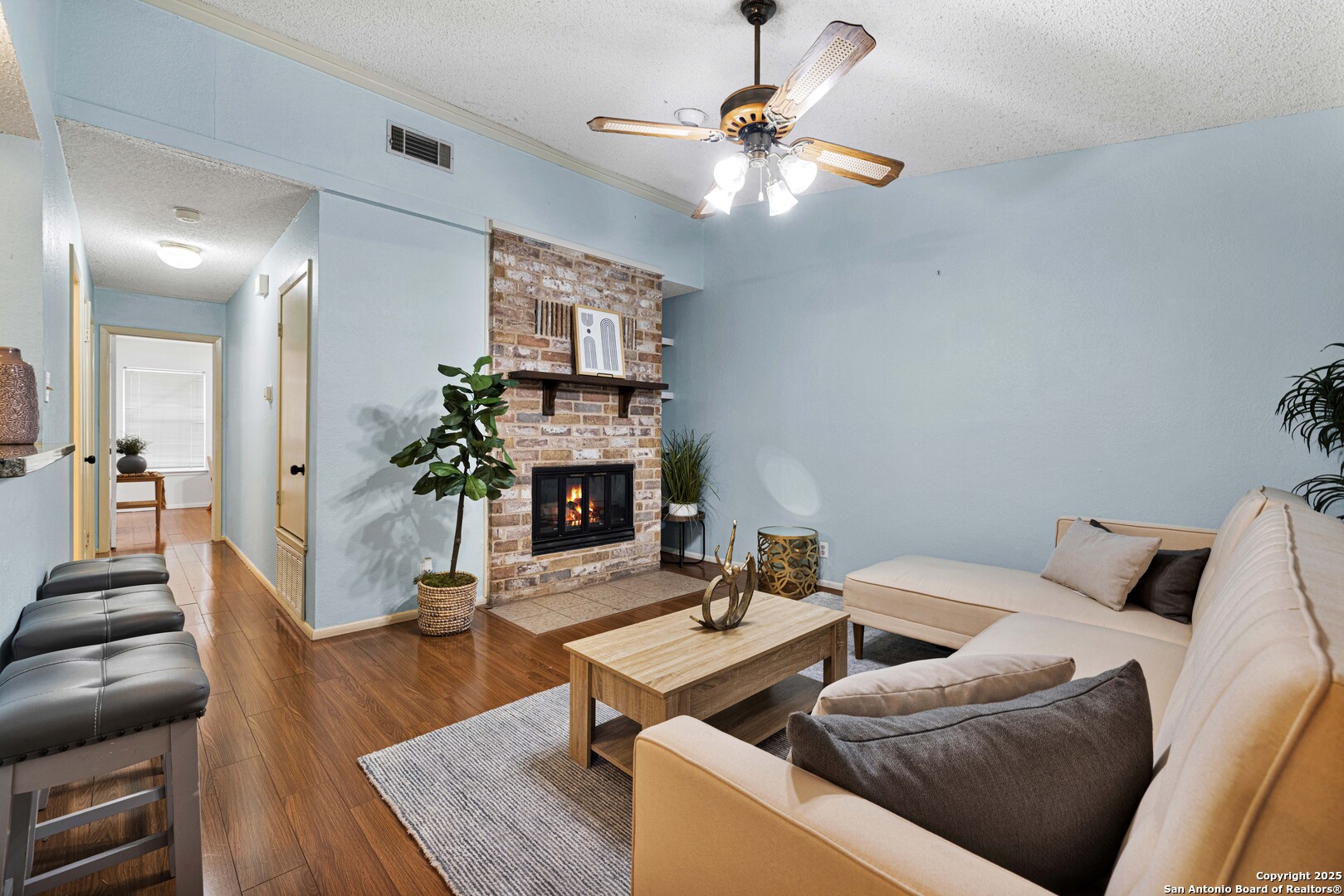 60 Oak Villa #F-3 — photo