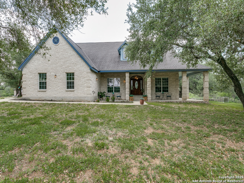 6840 S Loop 1604 — photo