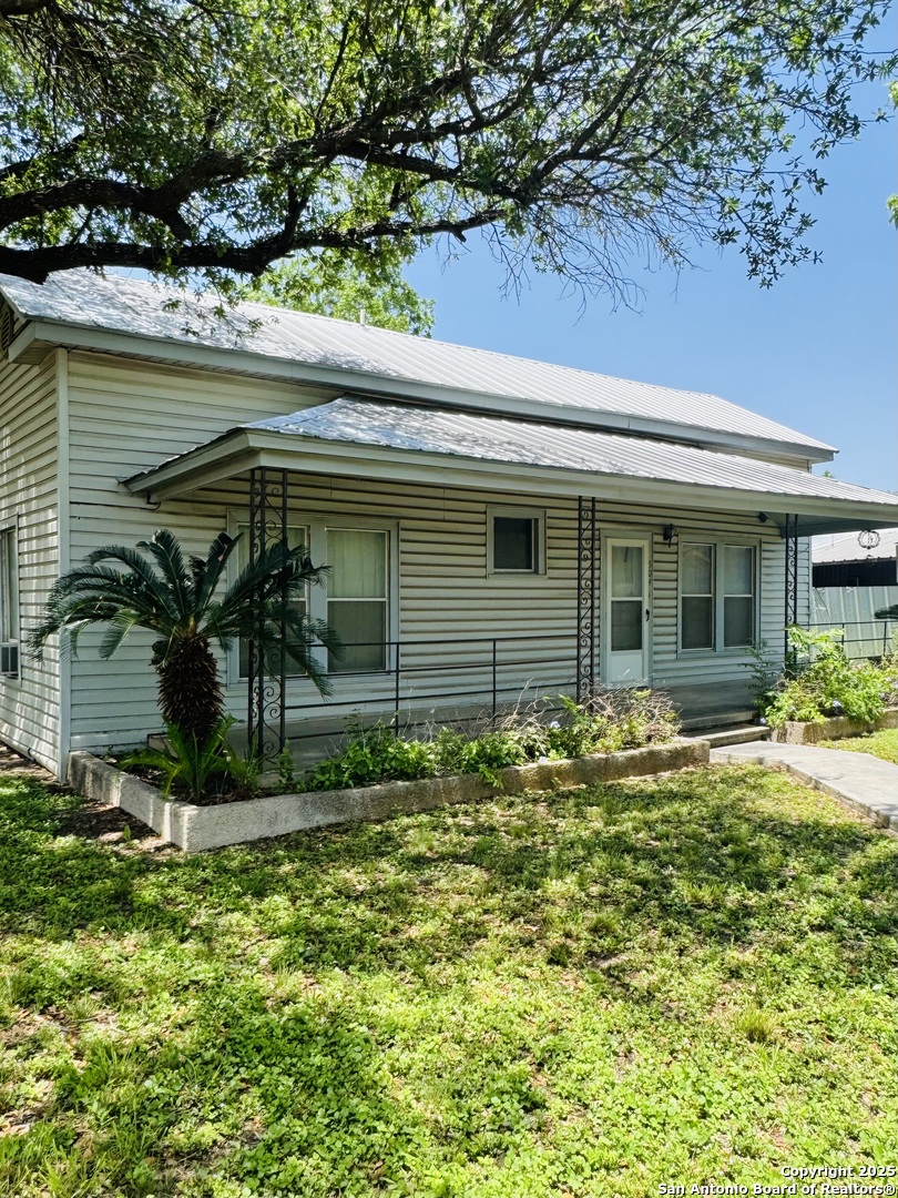000 Fannin Street — photo