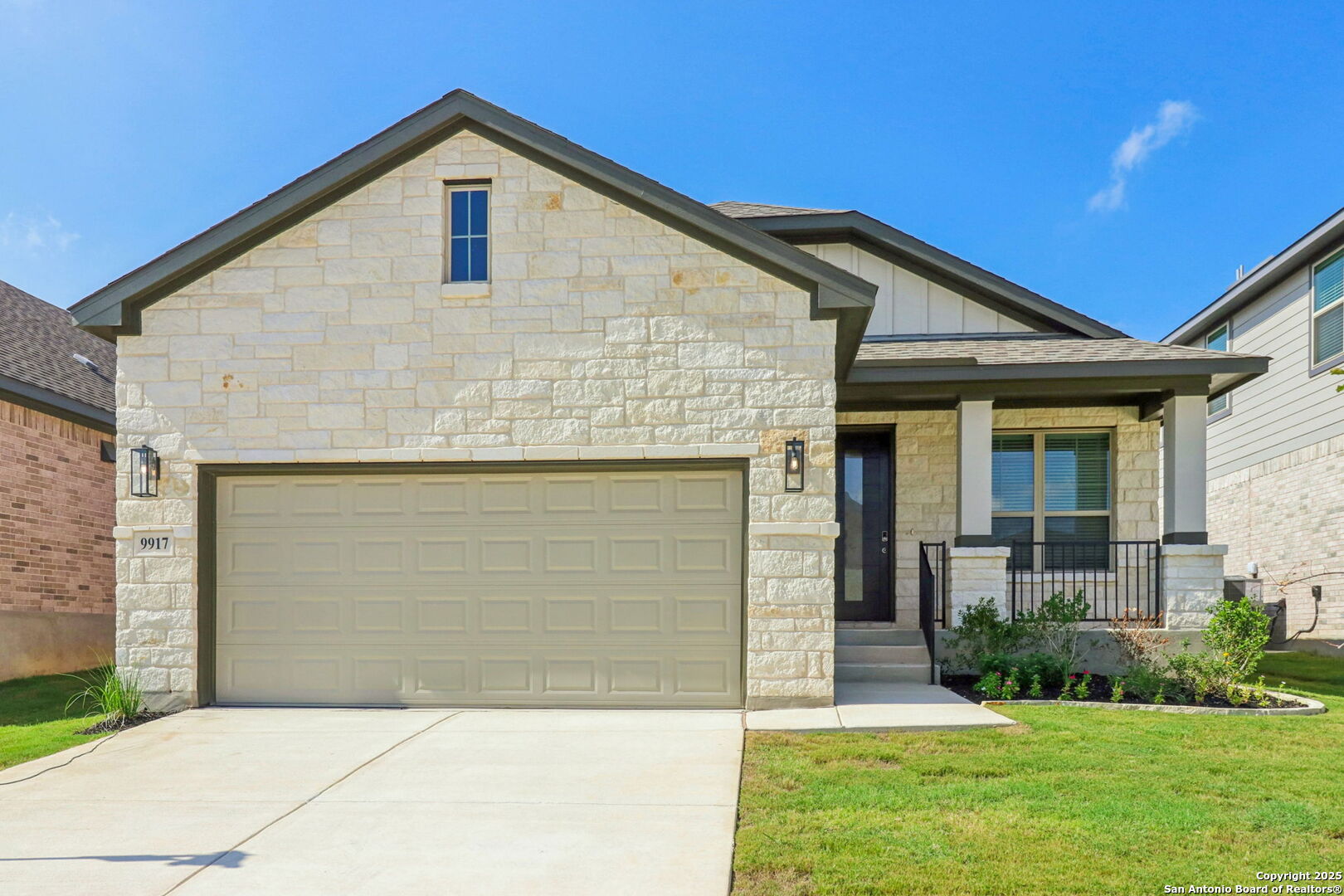 9917 Paladin Ridge — photo