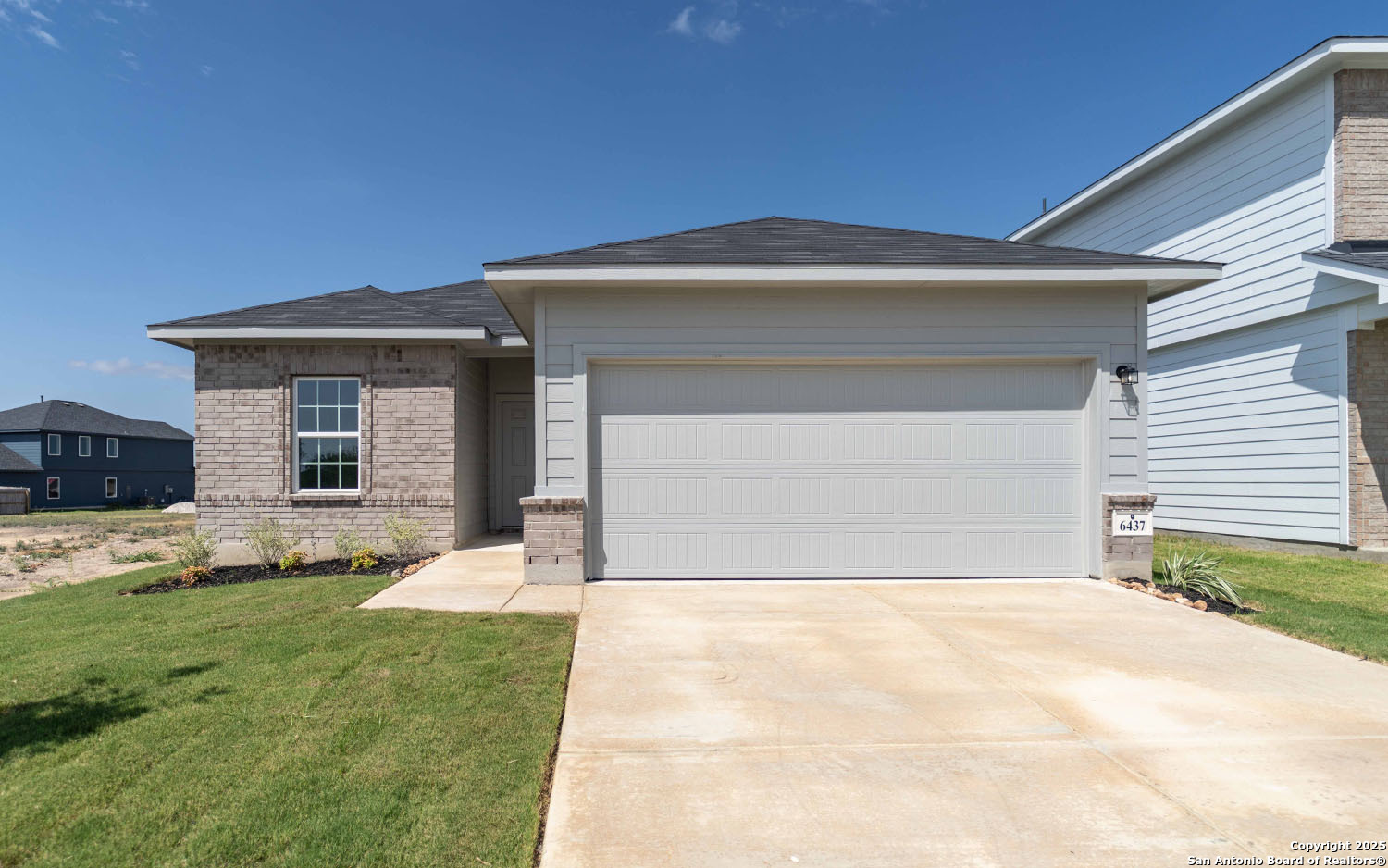 6437 Scooby Acres — photo