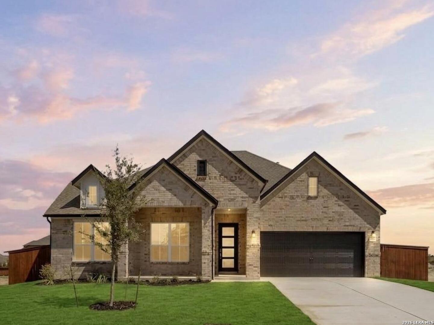 2852 Reeves Lane — photo