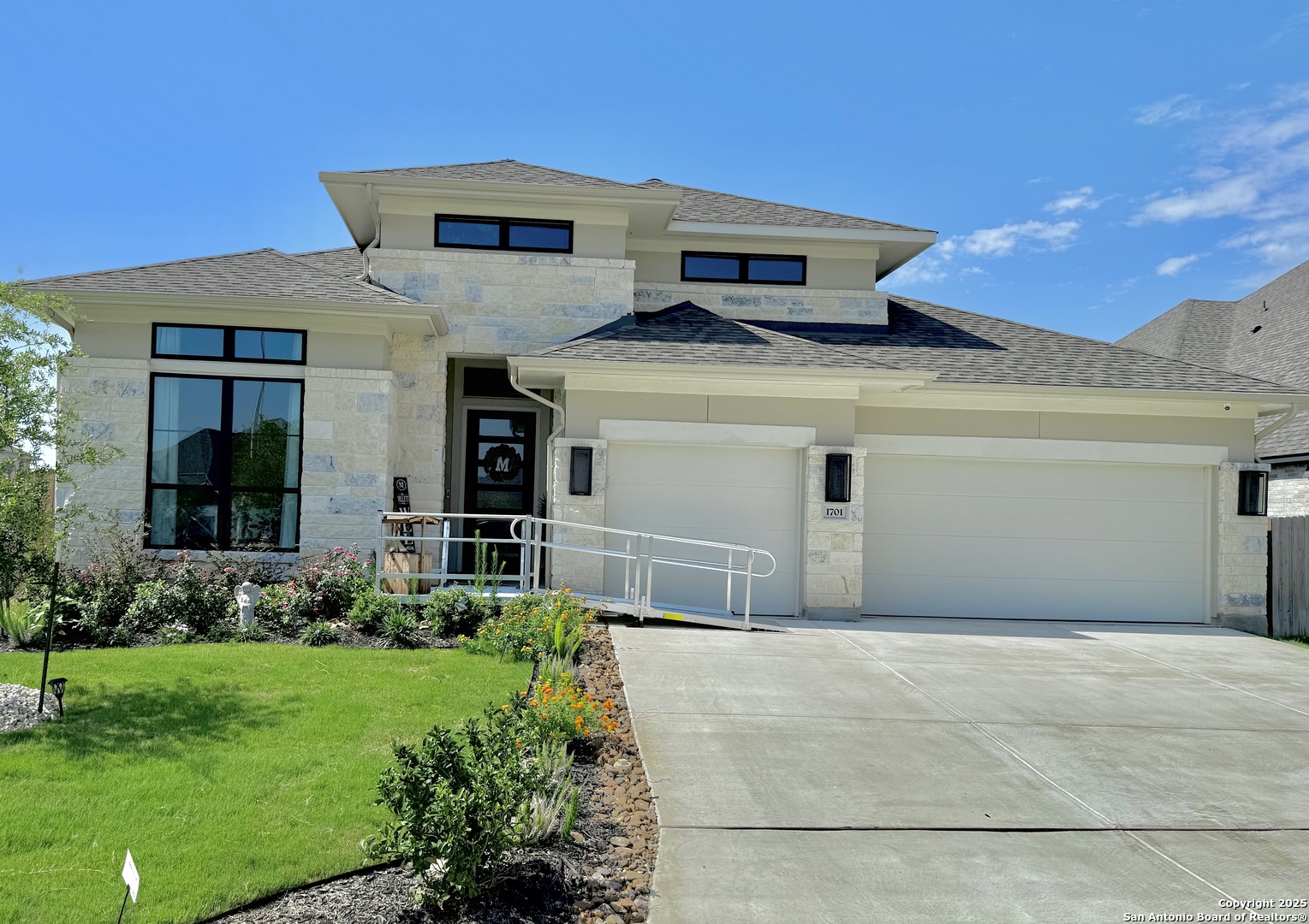 1701 Field Brook — photo