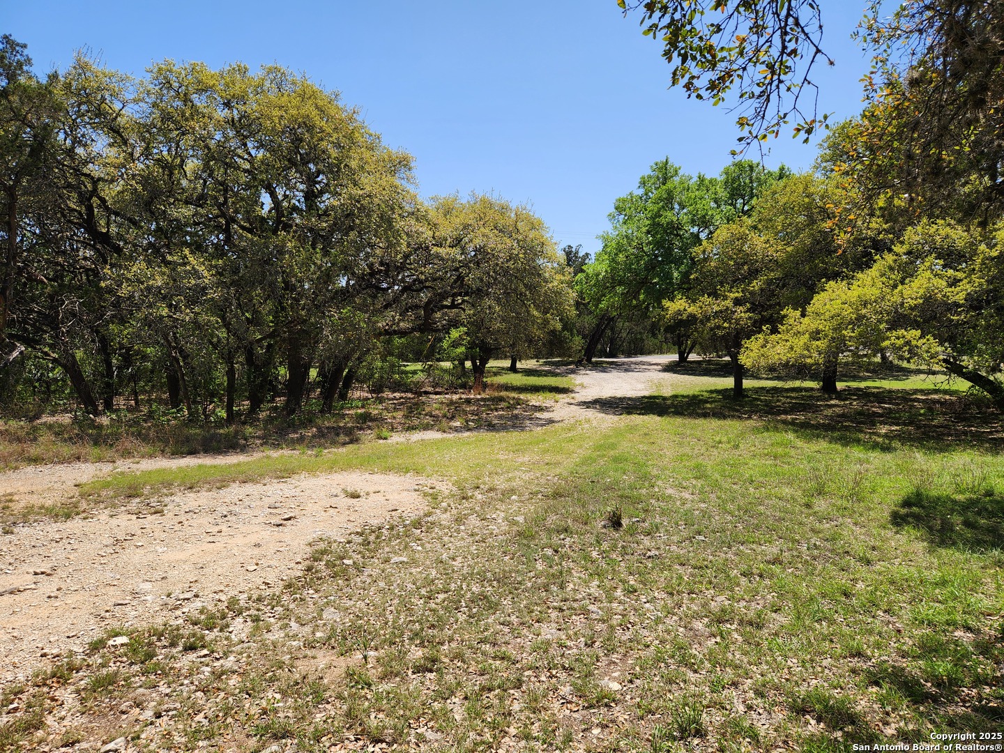 19225 Scenic Loop — photo