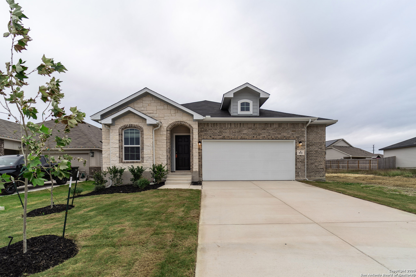 972 Gray Cloud Drive — photo