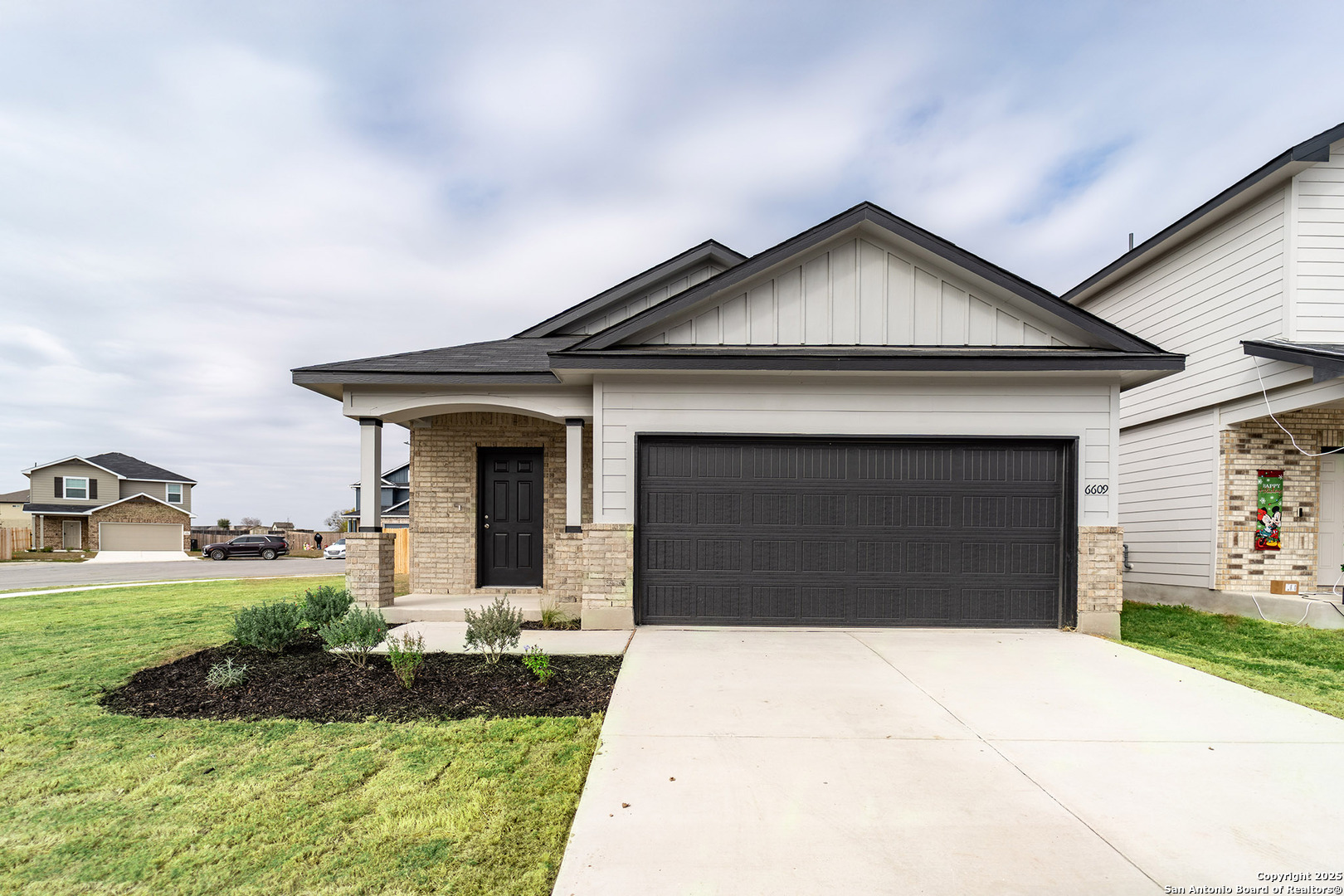 6609 Cibolo Springs — photo