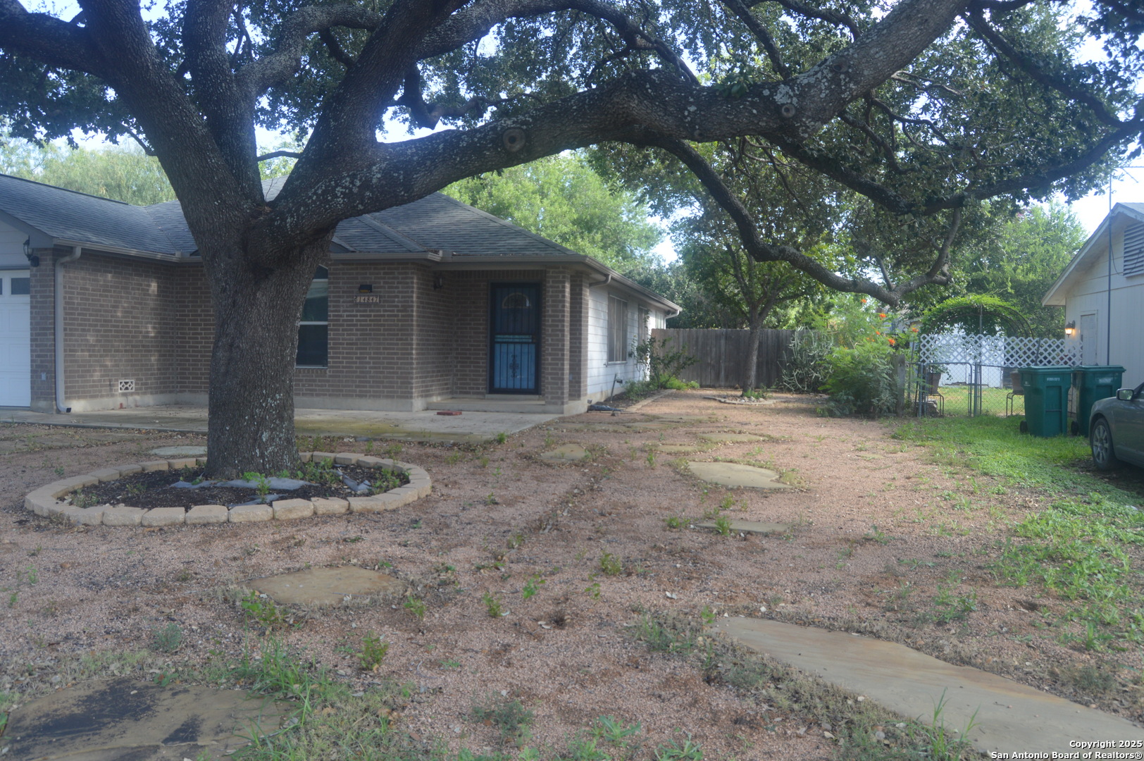 14847 lytle somerset, Lytle, TX 78052 — photo 2