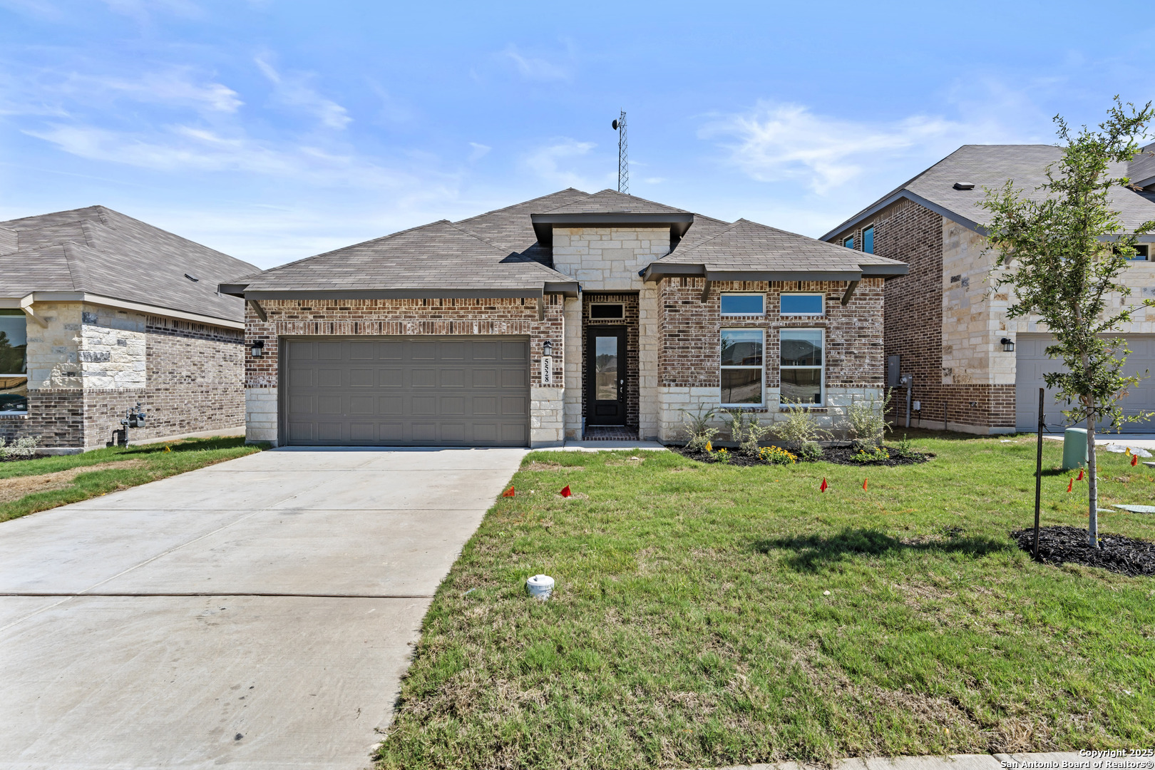 5528 Paschal Park — photo