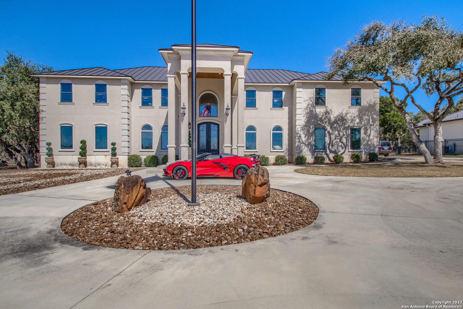 9811 Klein Court — photo