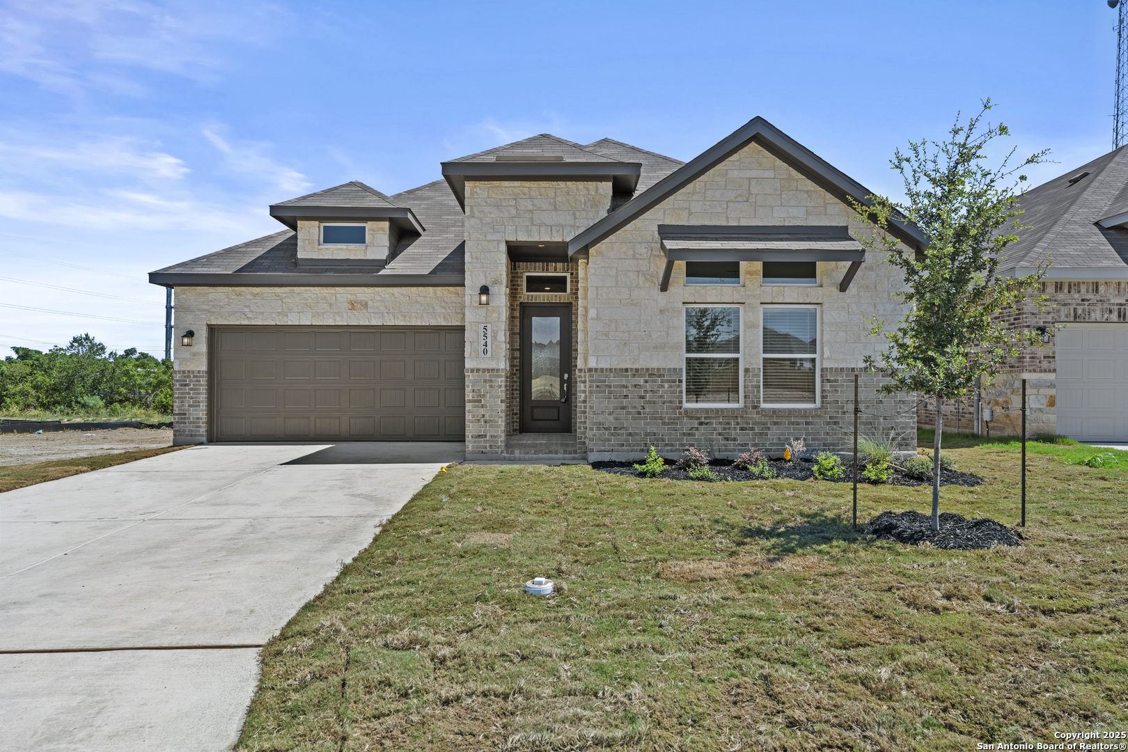 5540 Paschal Park — photo