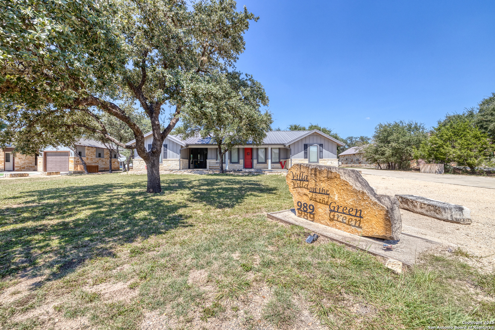 989 Mountain Valley Drive — photo