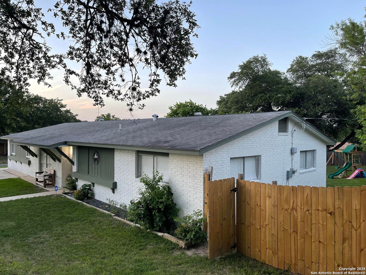 101 Furlong Drive — photo