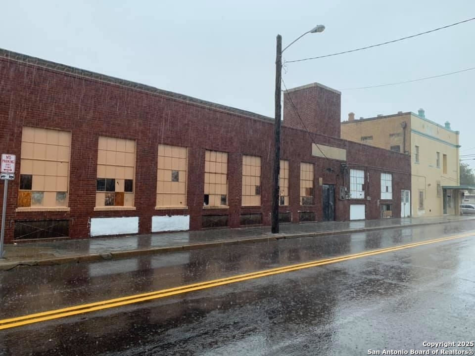 1501 Lincoln Street — photo
